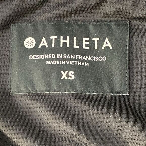 Athleta Rock Ridge Primaloft Black Quilted Coat With Reflective Trim Size XS - Picture 7 of 14